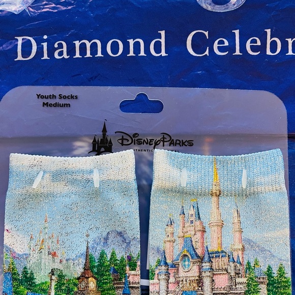 Two pairs of disneyparks princess socks ( one youth size M , one youth size L) - Picture 2 of 6